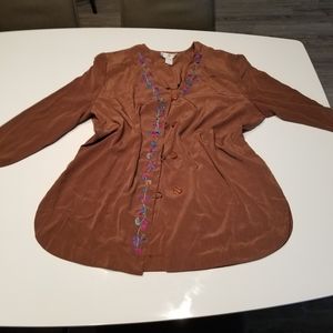 Beautiful Embroidered Blouse 1X/18w/20w